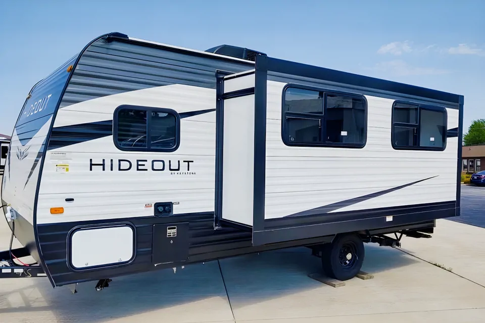 2022 Keystone Hideout