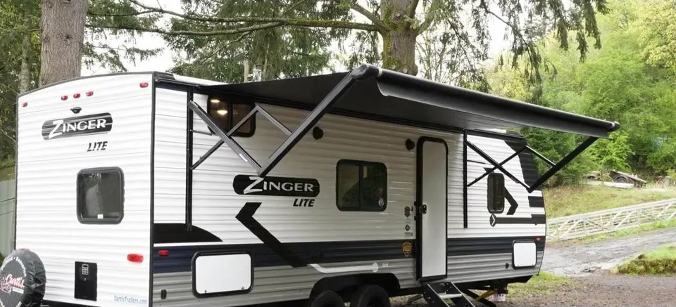 2022 Crossroads Zinger Lite 252BH