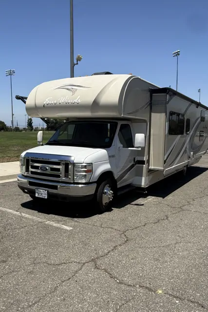 2017 Thor Motor Coach Four Winds 31E