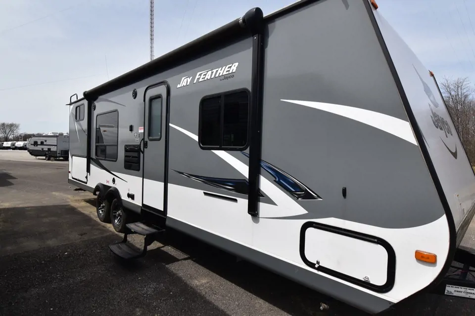 2016 Jayco Jayfeather 