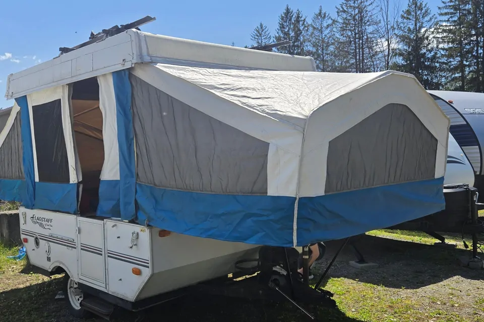 2005 Flagstaff 176ltd