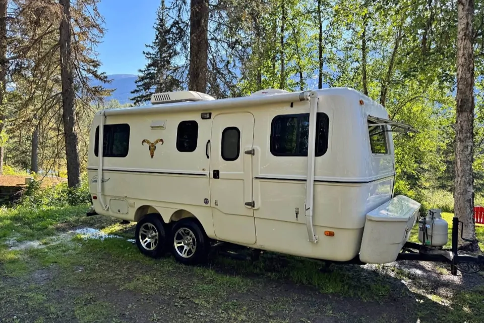 2010 Escape Trailer Industries Escape 19