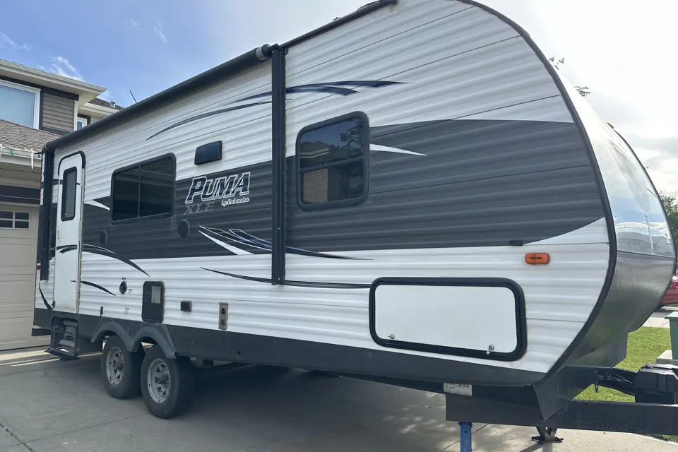 2016 Forest River 2016 Palomino Puma 21FBC