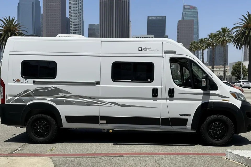 2025 Coleman Class B