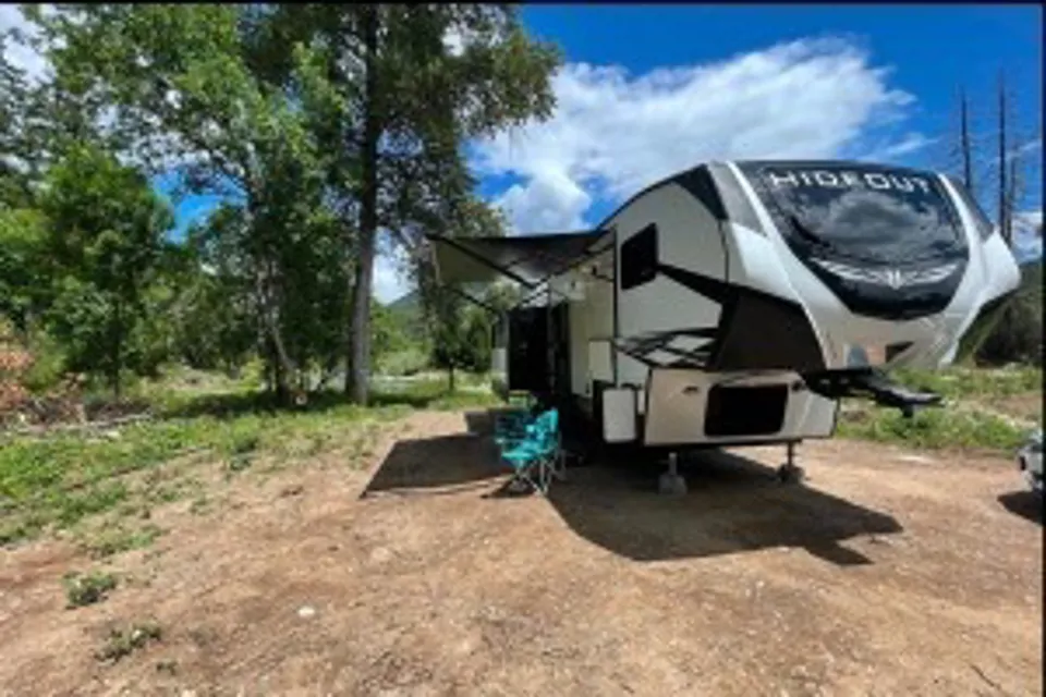 2021 Keystone Hideout