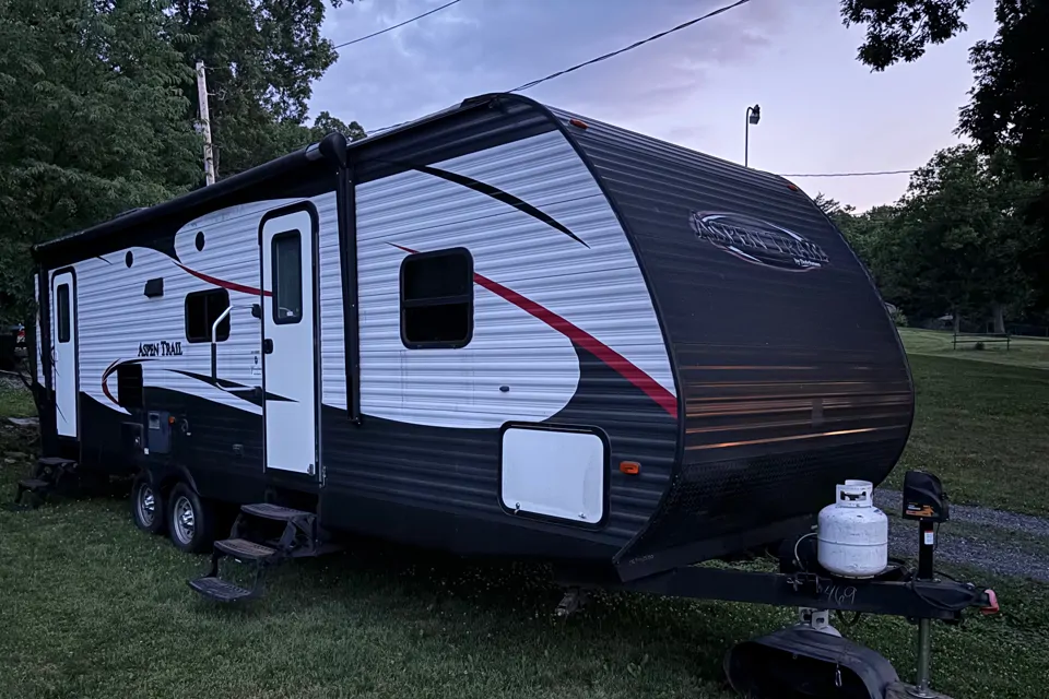 2015 Dutchmen Aspen Trail 2810BHS