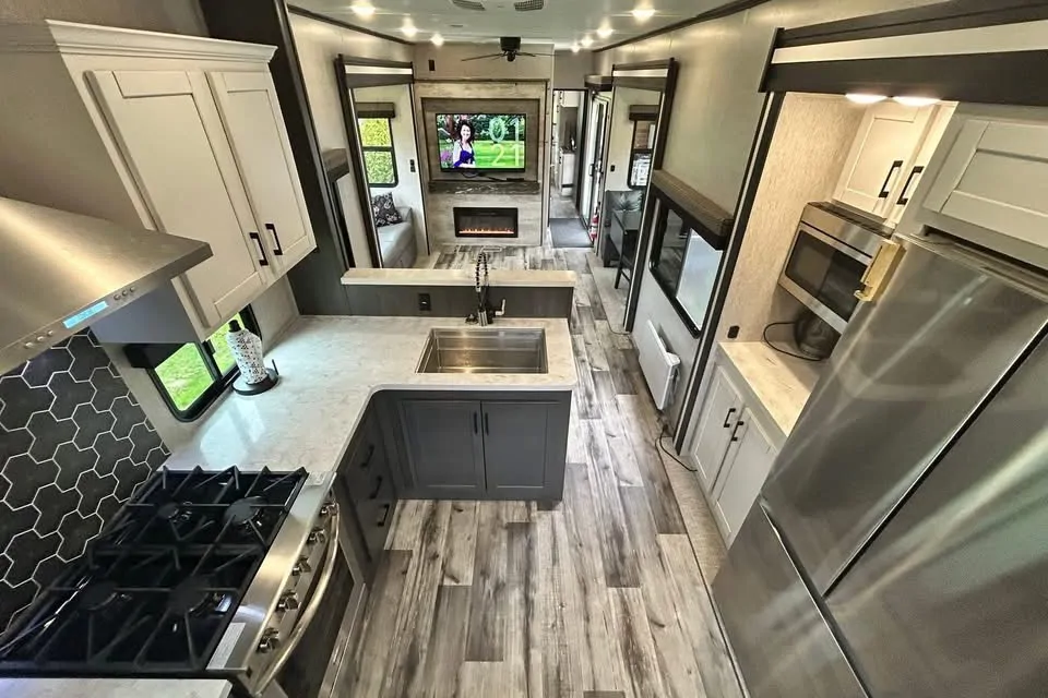 2024 Keystone 380rks