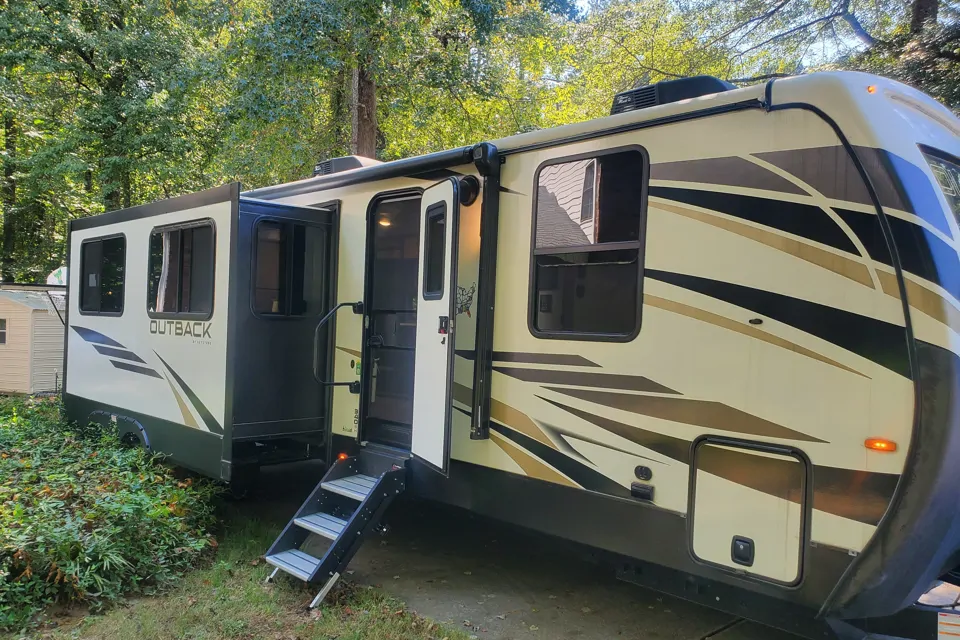 2022 Keystone outback 340bh