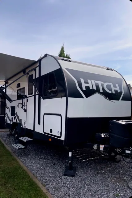 2022 Cruiser RV Hitch 17 BHS
