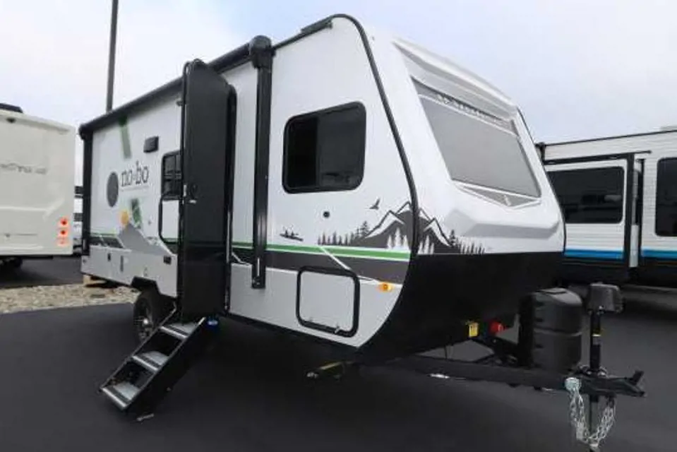 Jesse and Lauren's 2023 No Boundaries camper! in Andover, Minnesota