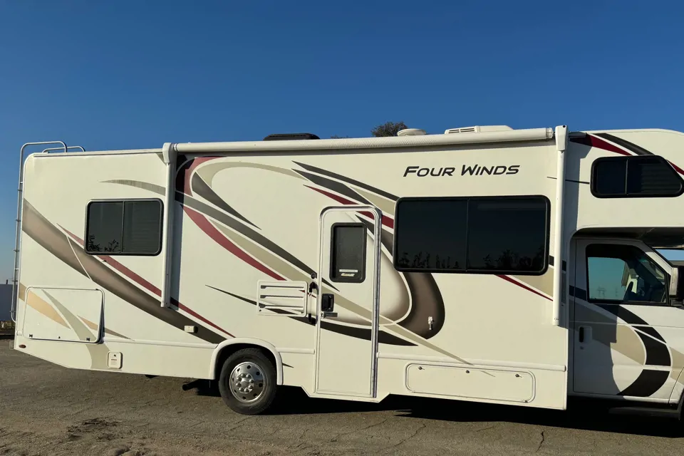 2020 Thor Motor Coach Four Winds
