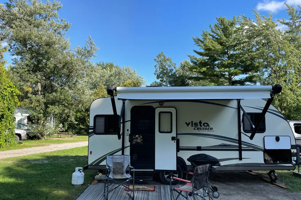 2017 Gulf Stream Vista Cruiser