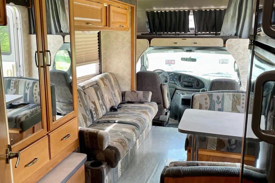 24ft Park Hopper Motorhome in Nibley, Utah