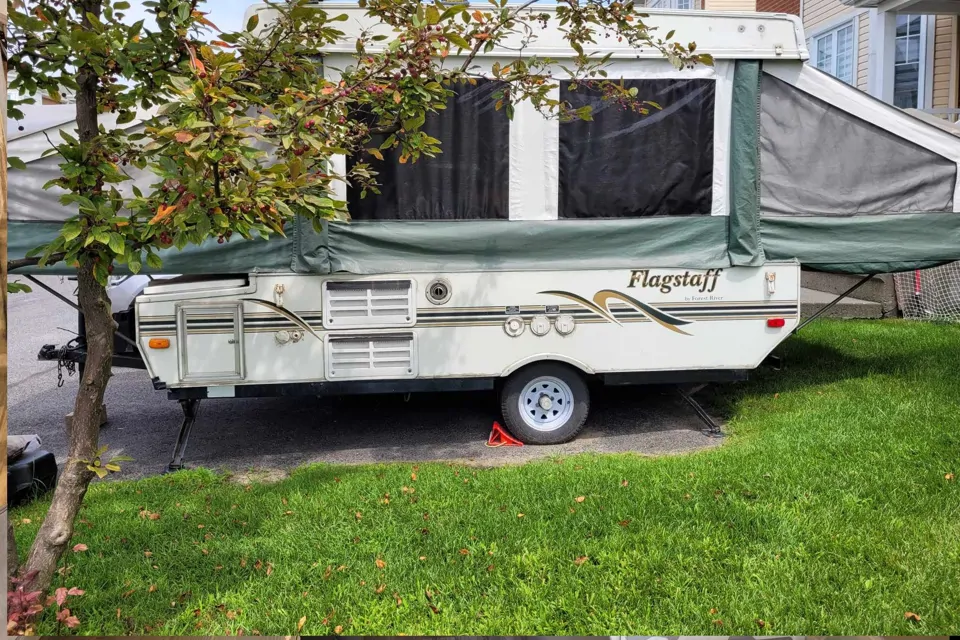 Rent my 2002 Flagstaff TenteRoulotte from 75/night RVezy