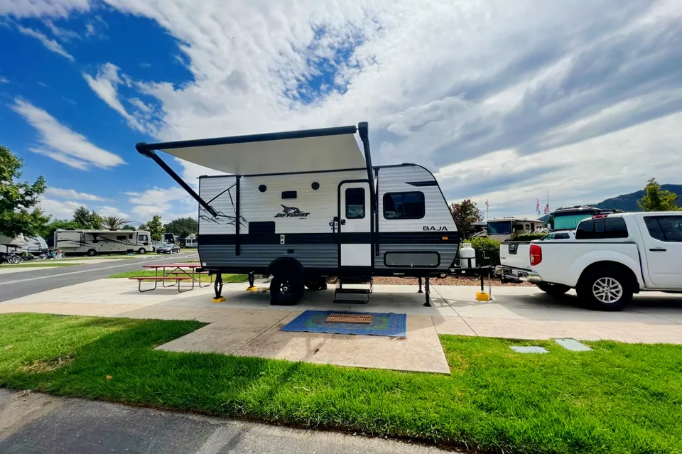 Jayco Jay Flight Baja 184BS Travel Trailer in Camarillo, California
