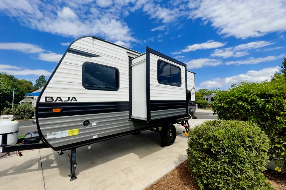Jayco Jay Flight Baja 184BS Travel Trailer in Camarillo, California