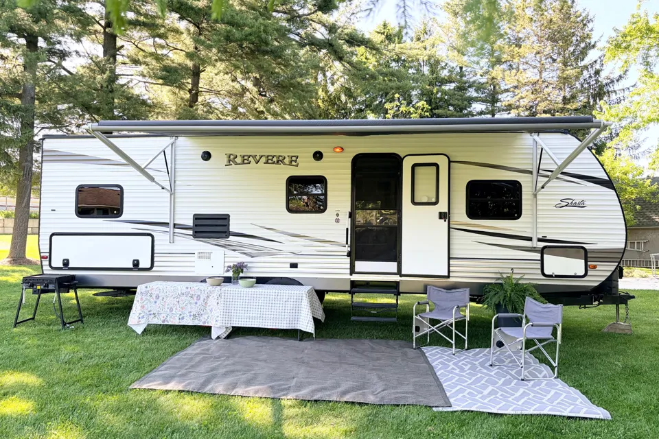 2013 Shasta Revere 27BH