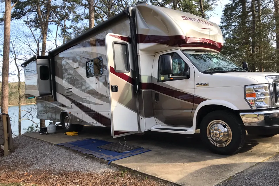 2019 Forest River Sunseeker 3010