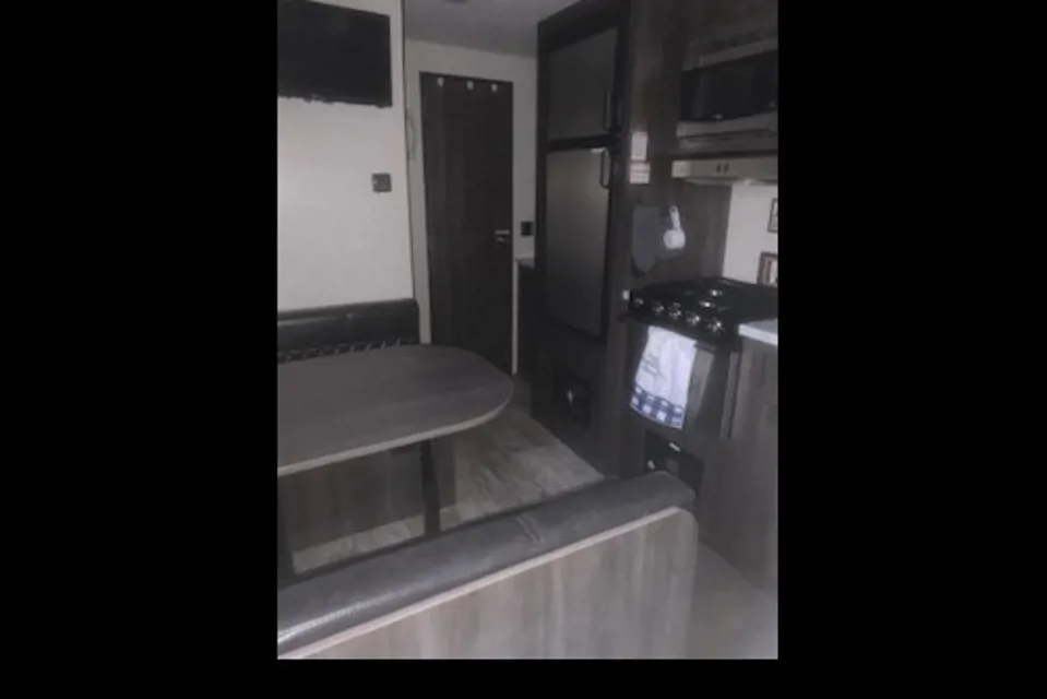 Open Range 20MB Travel Trailer in Fresno, California