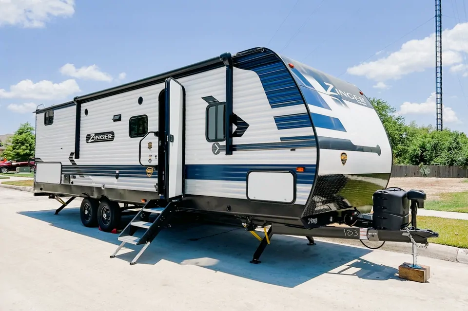 NEW 2021-CLEAN-EASY SET UP-KID FRIENDLY RV in Boerne, Texas