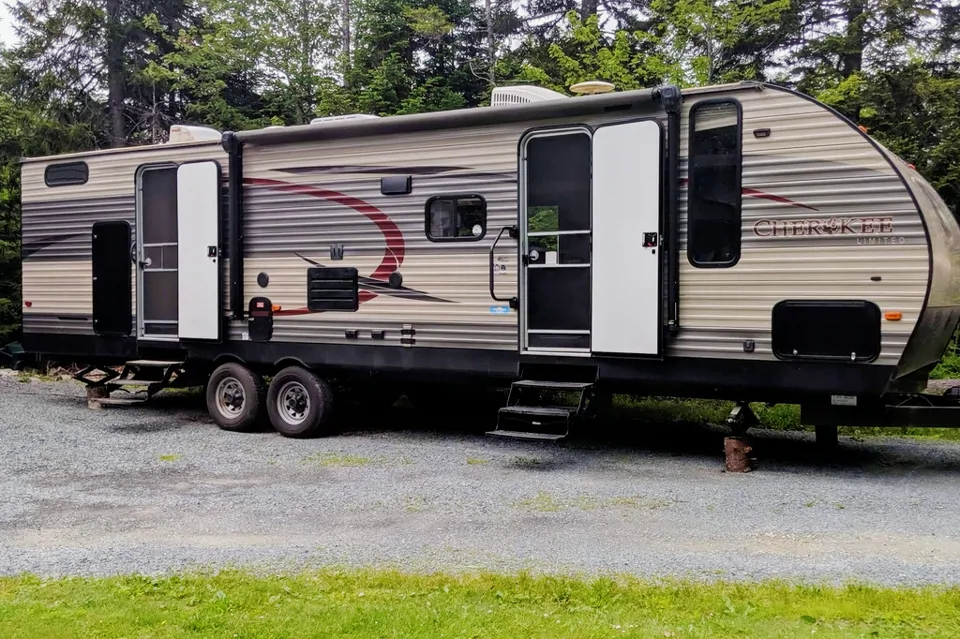 2017 Forest River Cherokee 294BH