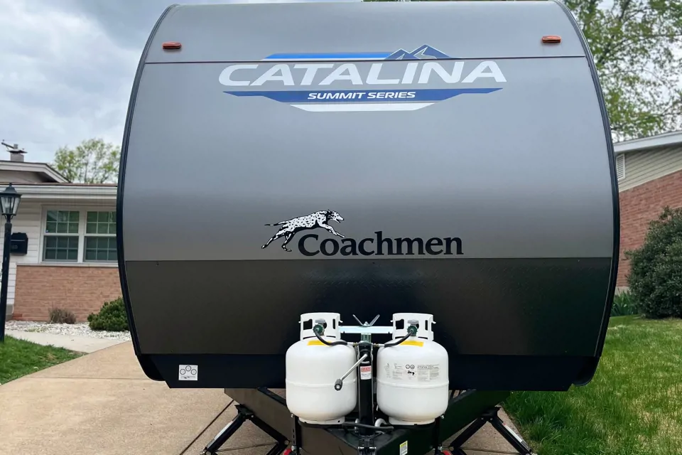 2023 Coachmen Catalina Summit 