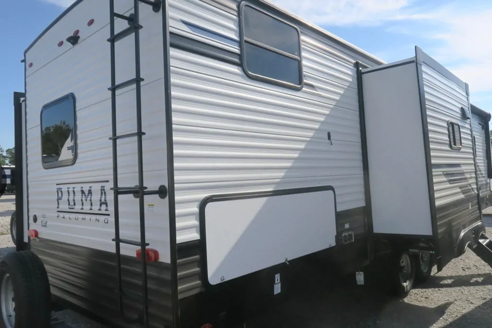 Rent my 2022 Palomino Puma 32BHFS from 115/night RVezy