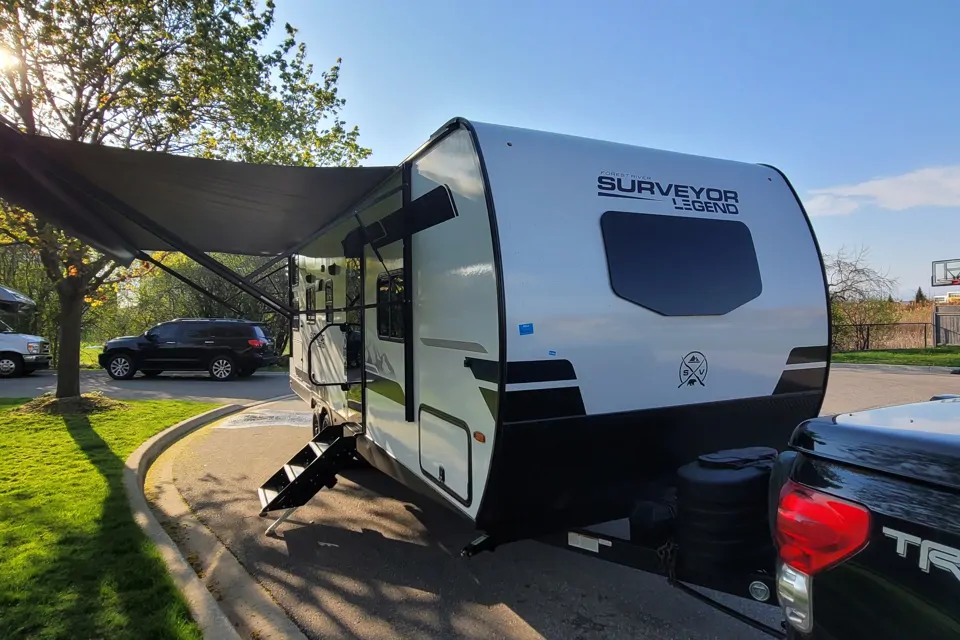 2024 Forest River Surveyor 260bhle 