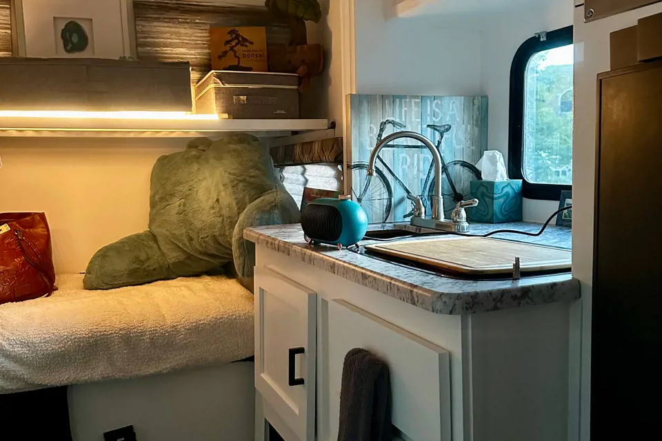 Rpod Table Rent my 2018 Forest River Rpod from $100/night | RVezy