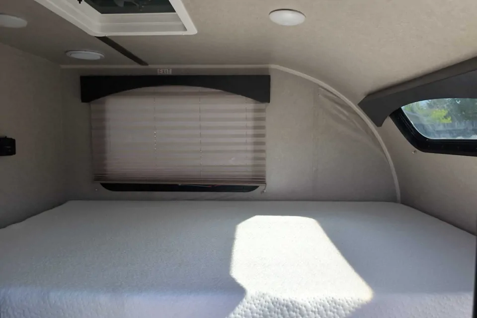 2020 Sunset Park RV Sunray
