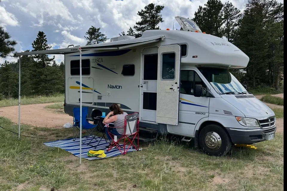 2006 Winnebago Itasca Navion