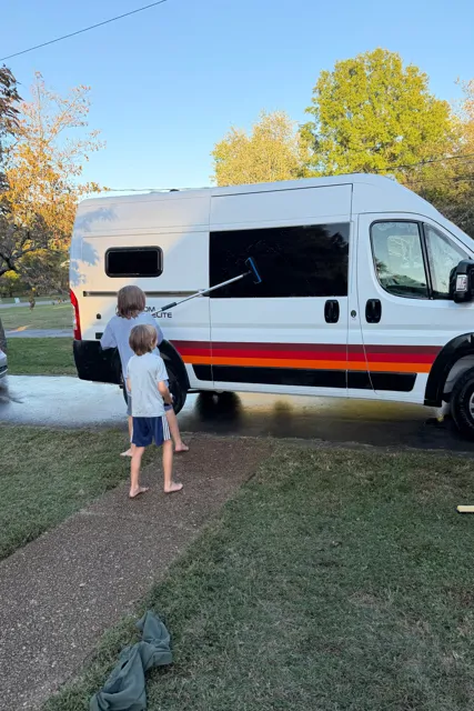 2025 Thor Motor Coach Freedom Elite 17D