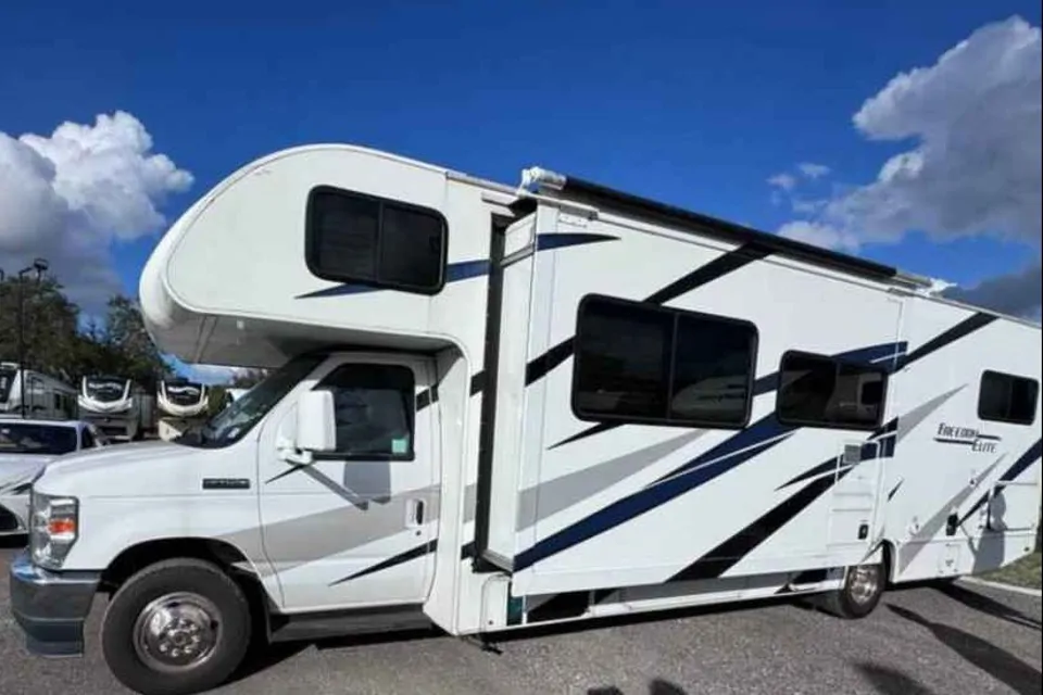 2021 Thor Motor Coach Freedom Elite 30FE
