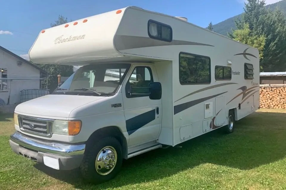2004 Coachmen Ford E450