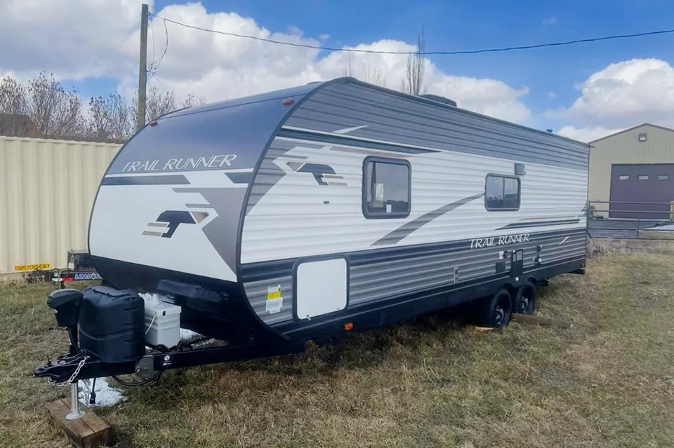 Kevin's 2022 Heartland Trail Runner Travel Trailer à Crossfield, Alberta