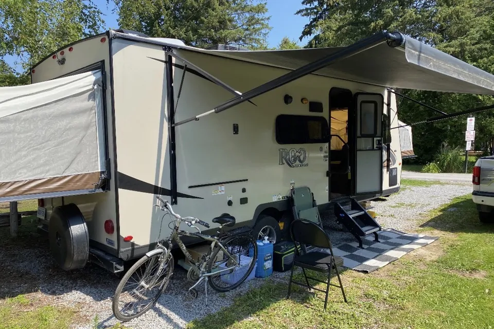 2020 Forest River Roo 233s