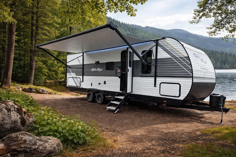 2025 Other 2025 Open Range Conventional 26BHS Travel Trailer *Bunk beds*