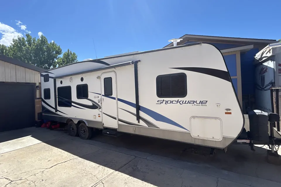 2015 Forest River Shockwave