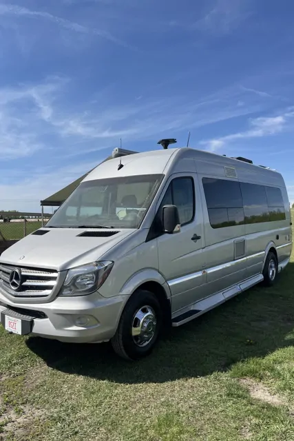 2016 Winnebago B Class M Benz Sprinter
