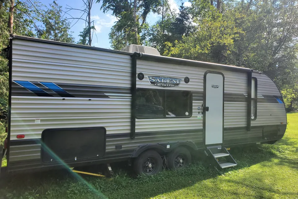2021 Forest River Salem Cruise lite
