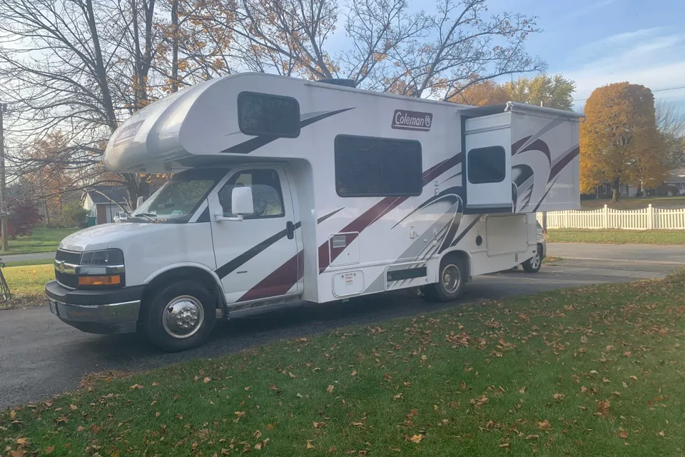 Rinaudo Family RV in Rochester, New York