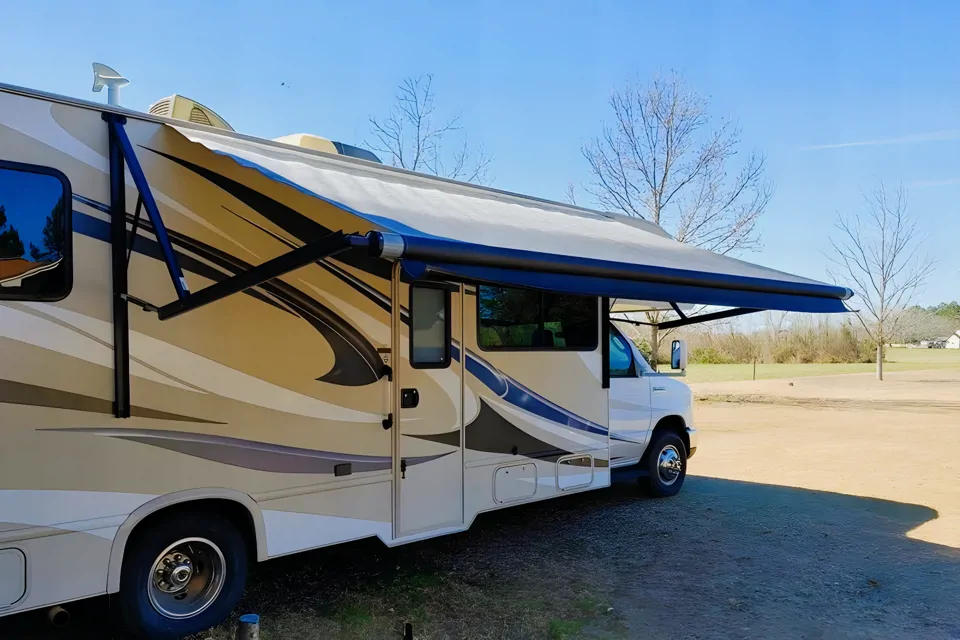 Thor Freedom Elite Class C in Chesapeake, Virginia