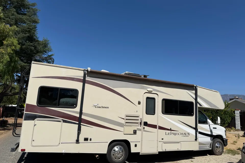 2017 Coachmen 260DS Ford 450