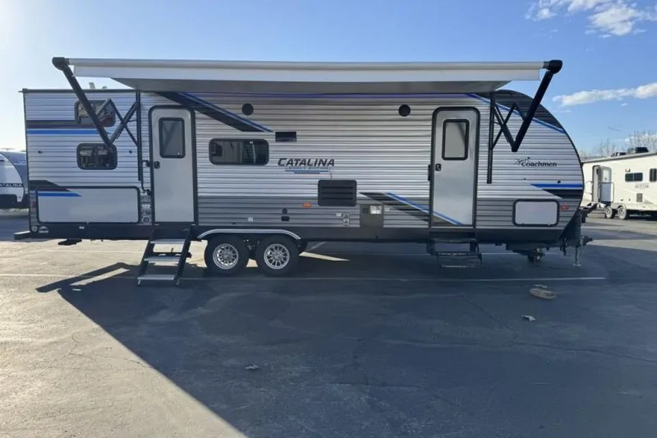 2022 Coachmen Catalina