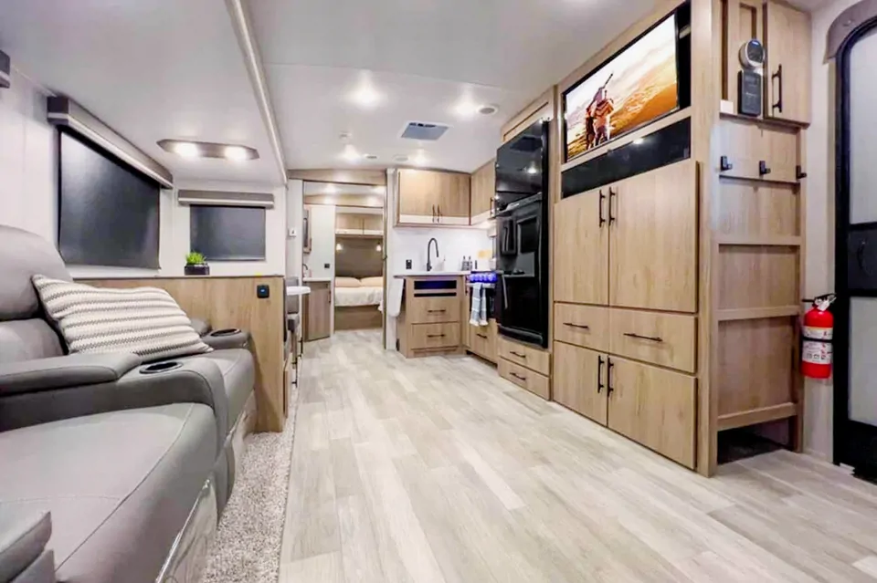 2021 Grand Design 2910BK