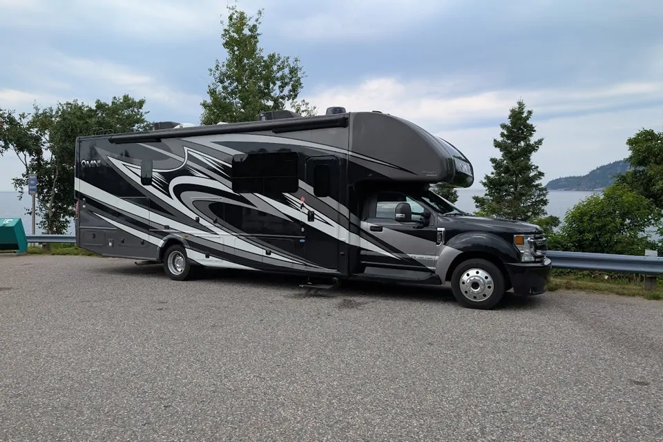 2022 Thor Motor Coach Omni