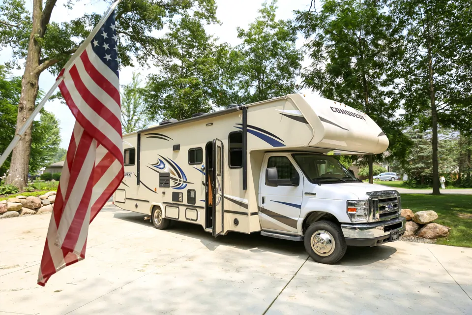 2020 Gulf Stream Conquest 