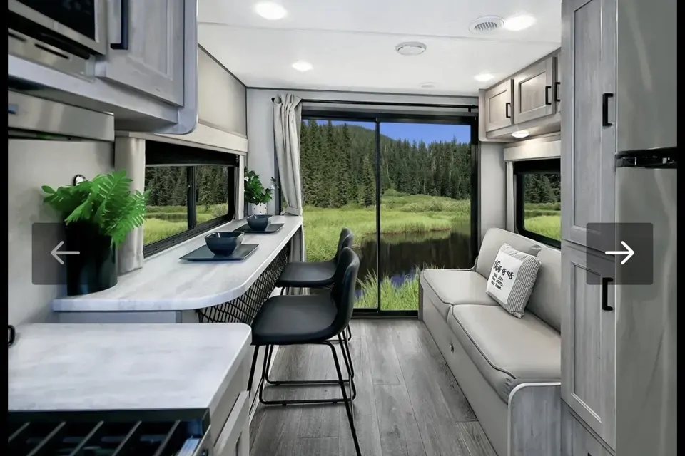 2026 Coachmen Catalina EPIC221