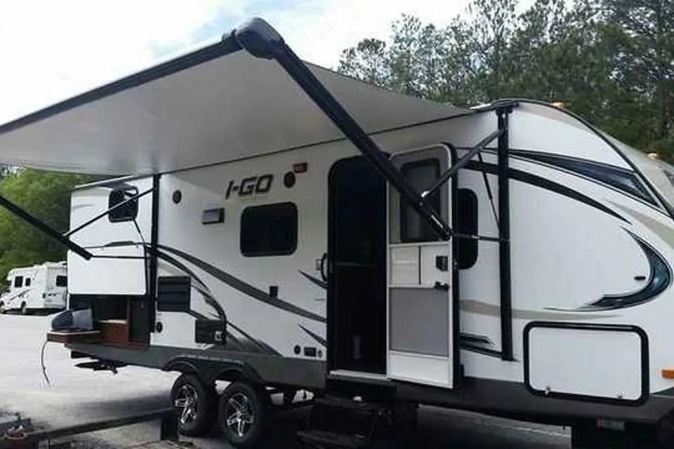 IGO PRO Bunk House Travel Trailer sleeps 8 in Millersville, Maryland