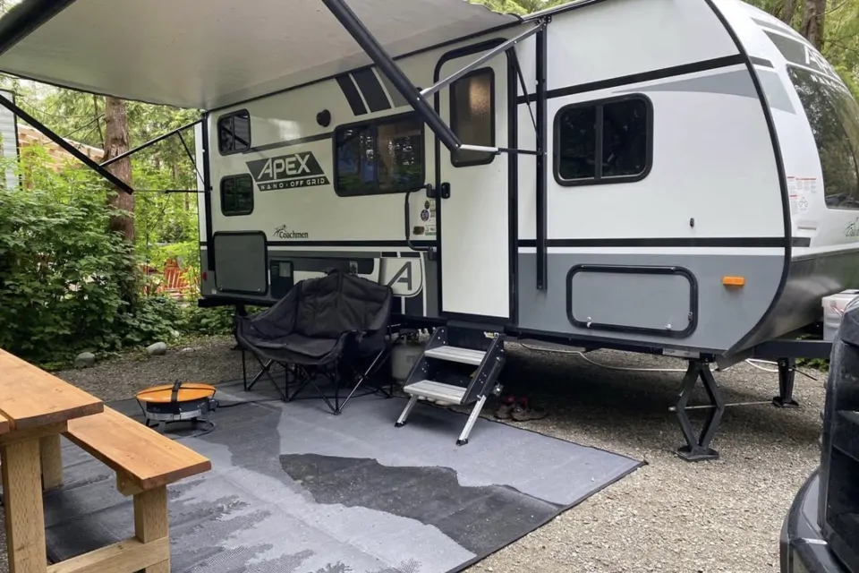 2022 Coachmen Apex Nano